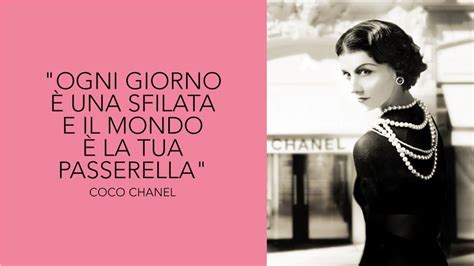 t shirt con frasi celebri chanel|Frasi di Coco Chanel (49 frasi) .